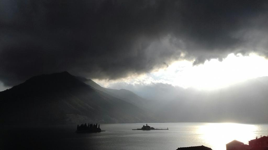 Bella Vista Zmukic Leilighet Perast Eksteriør bilde