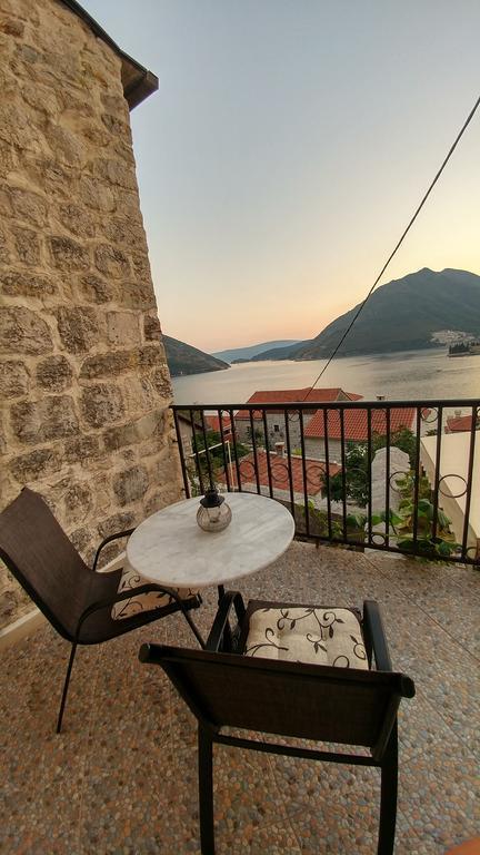 Bella Vista Zmukic Leilighet Perast Eksteriør bilde